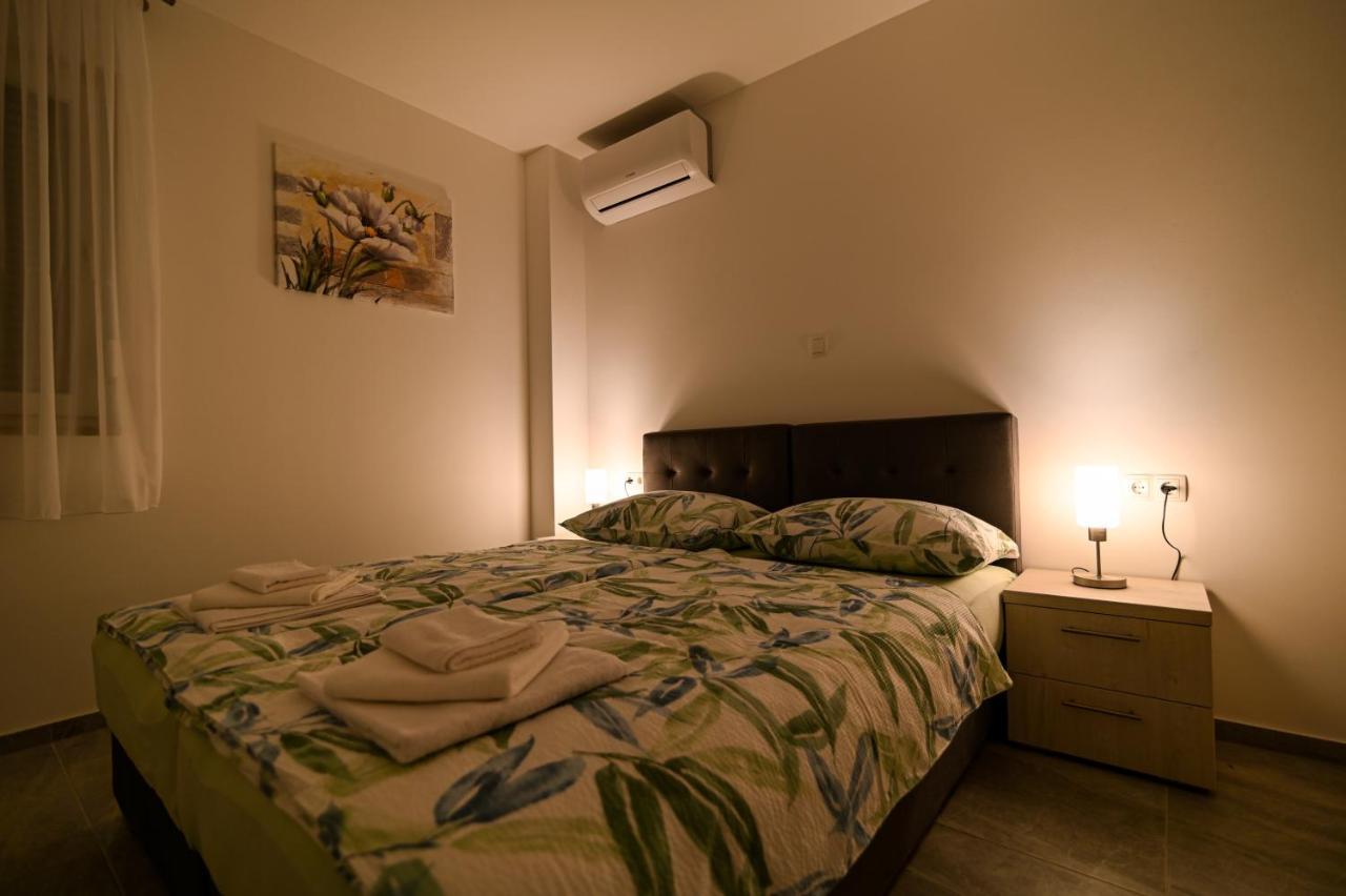 Luxury Apartment With Swimming Pool Ana Trogir Eksteriør bilde
