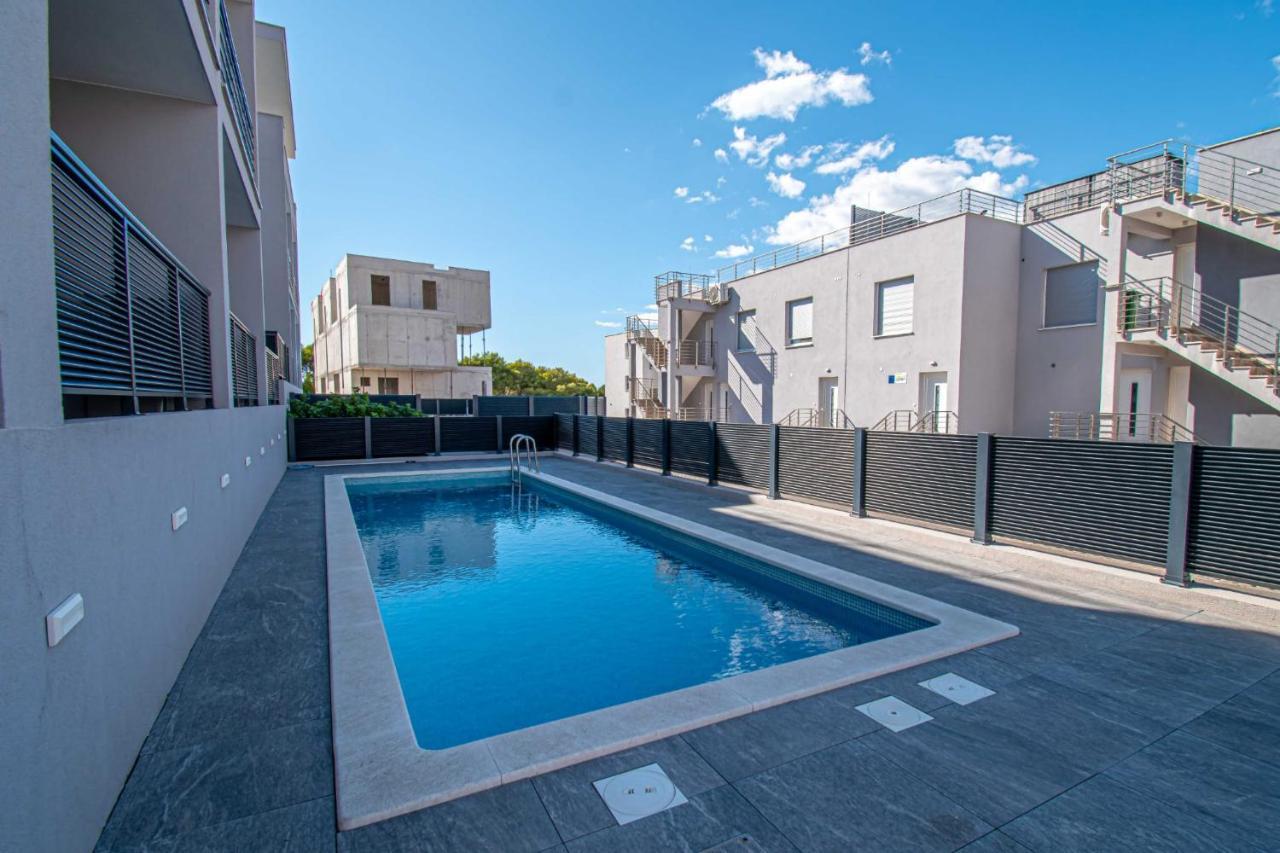 Luxury Apartment With Swimming Pool Ana Trogir Eksteriør bilde