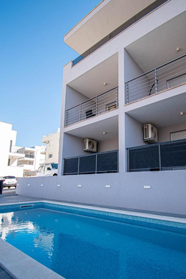 Luxury Apartment With Swimming Pool Ana Trogir Eksteriør bilde
